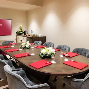 酒店 雷奥纳多梅斯特皇家酒店, 梅斯特雷